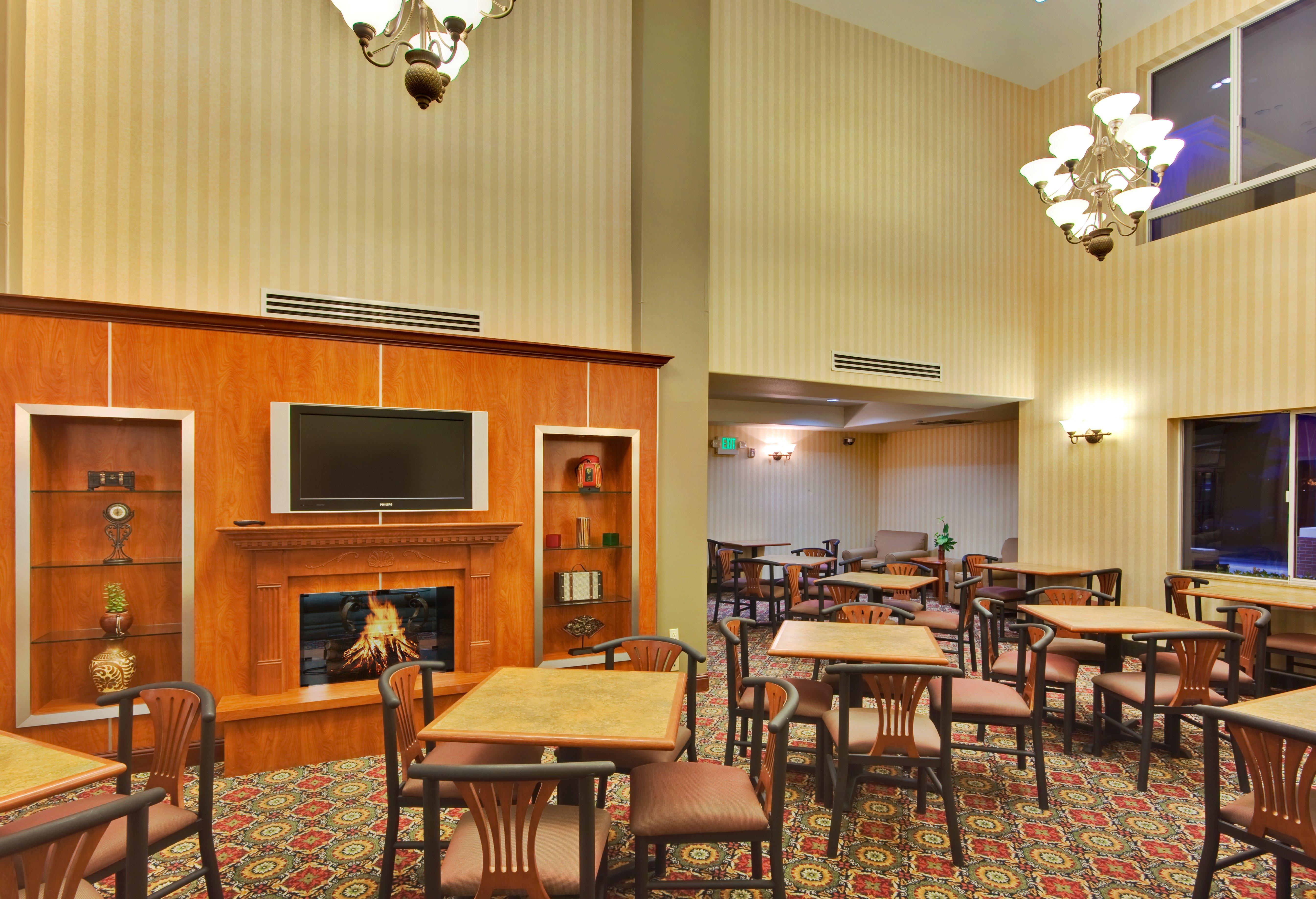 Holiday Inn Express Hotel & Suites Ontario Airport-Mills Mall, An Ihg Hotel Rancho Cucamonga Eksteriør bilde